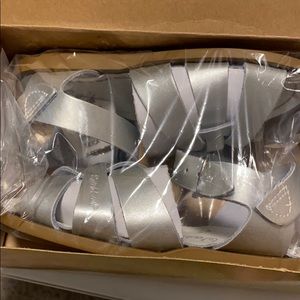 NEW Salt Water Silver Sandals Size 8